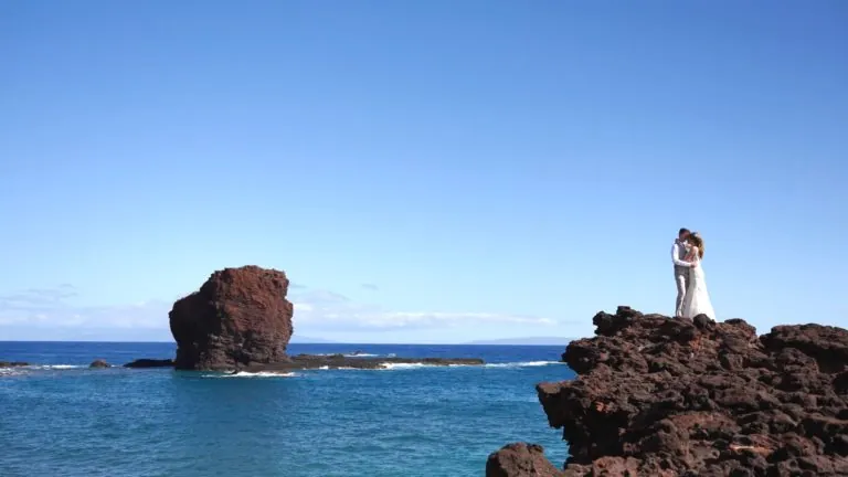 A Friendship That Caught Fire: A Lanai Wedding Story